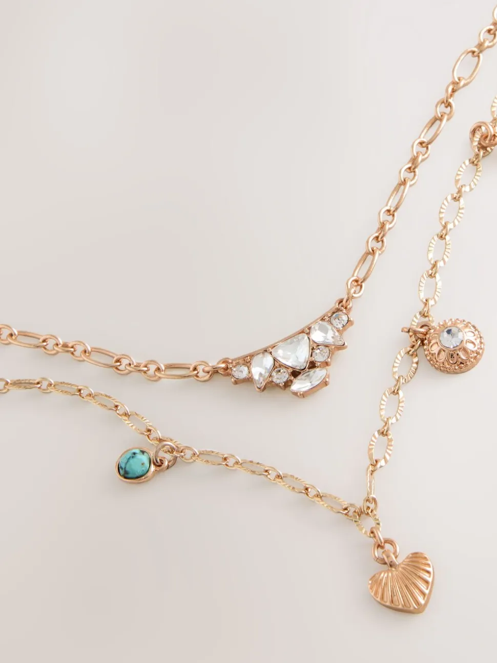 Tonalité d'or - Collier à breloque cœur