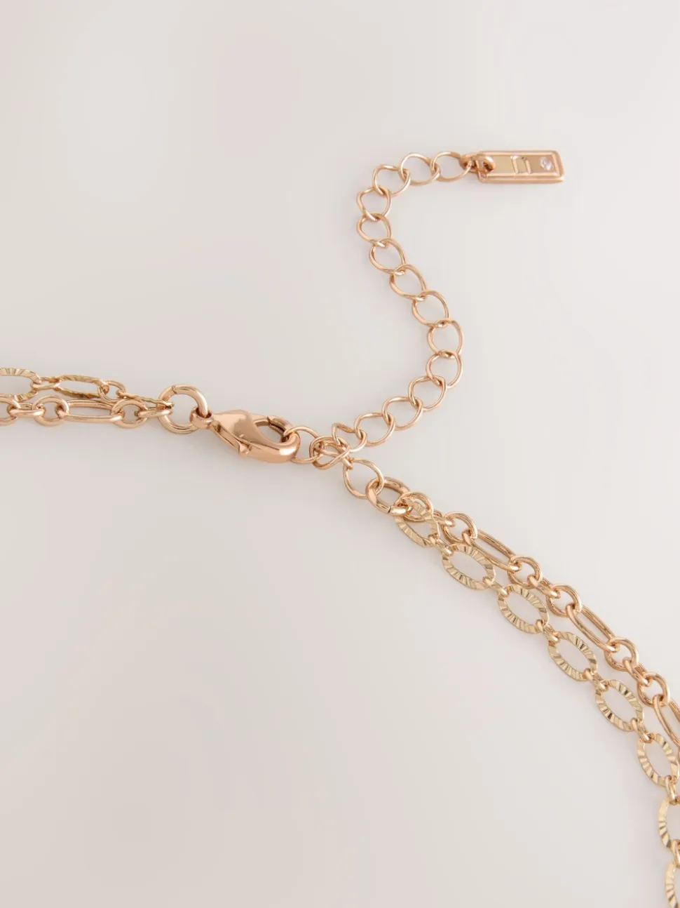 Tonalité d'or - Collier à breloque cœur
