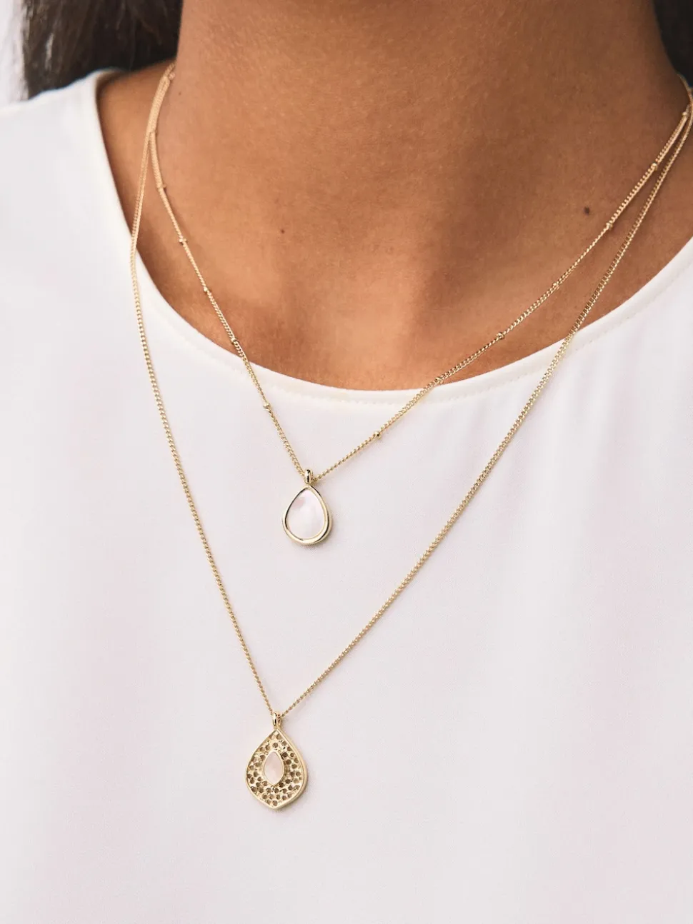 Tonalité d'or - Collier Beige Sable superposé