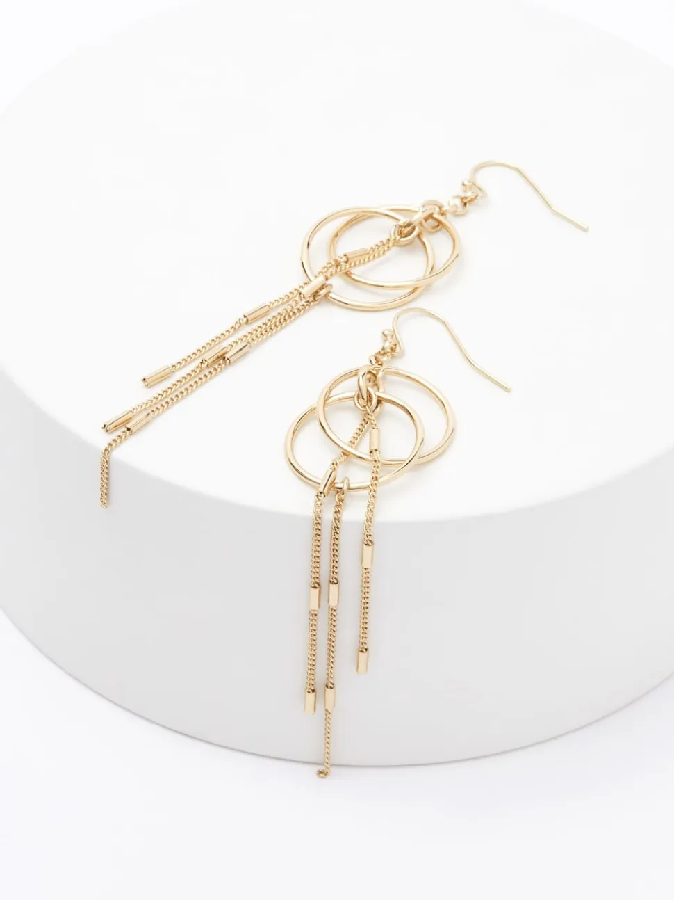 Tonalité d'or - Pendants d'oreilles chaîne et cercle