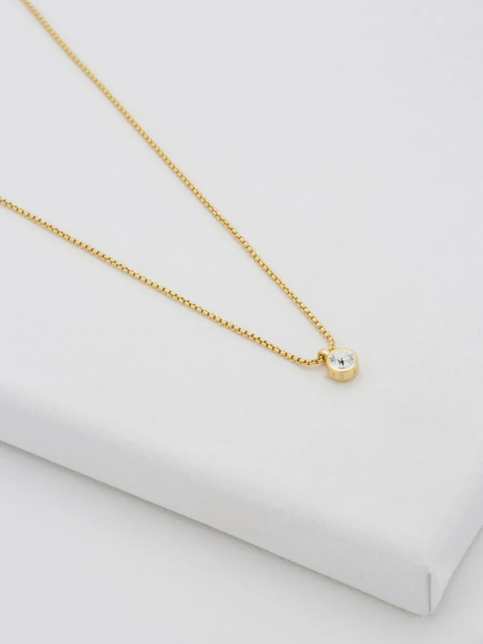Tonalité d'or - Ted Baker SININAA : Collier avec pendentif en cristal