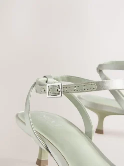 vert - Sandales simples de demoiselle d’honneur Forever Comfort® à bout rond et talon bas