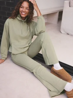 vert - soi-même. Pantalon de jogging Kickflare