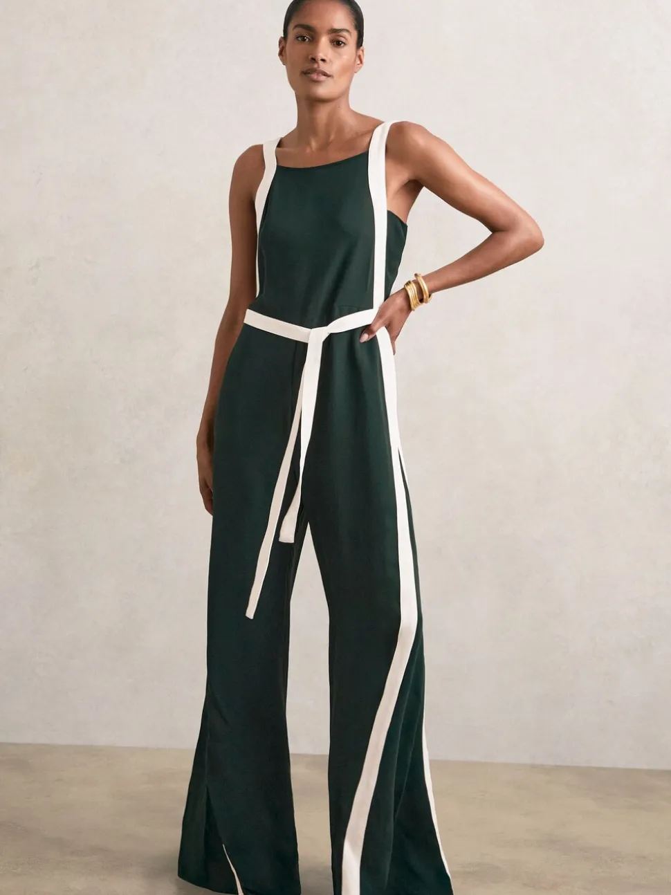 Vert foncé/crème - Combinaison Ceinturé Ample Reiss Salma Color-block