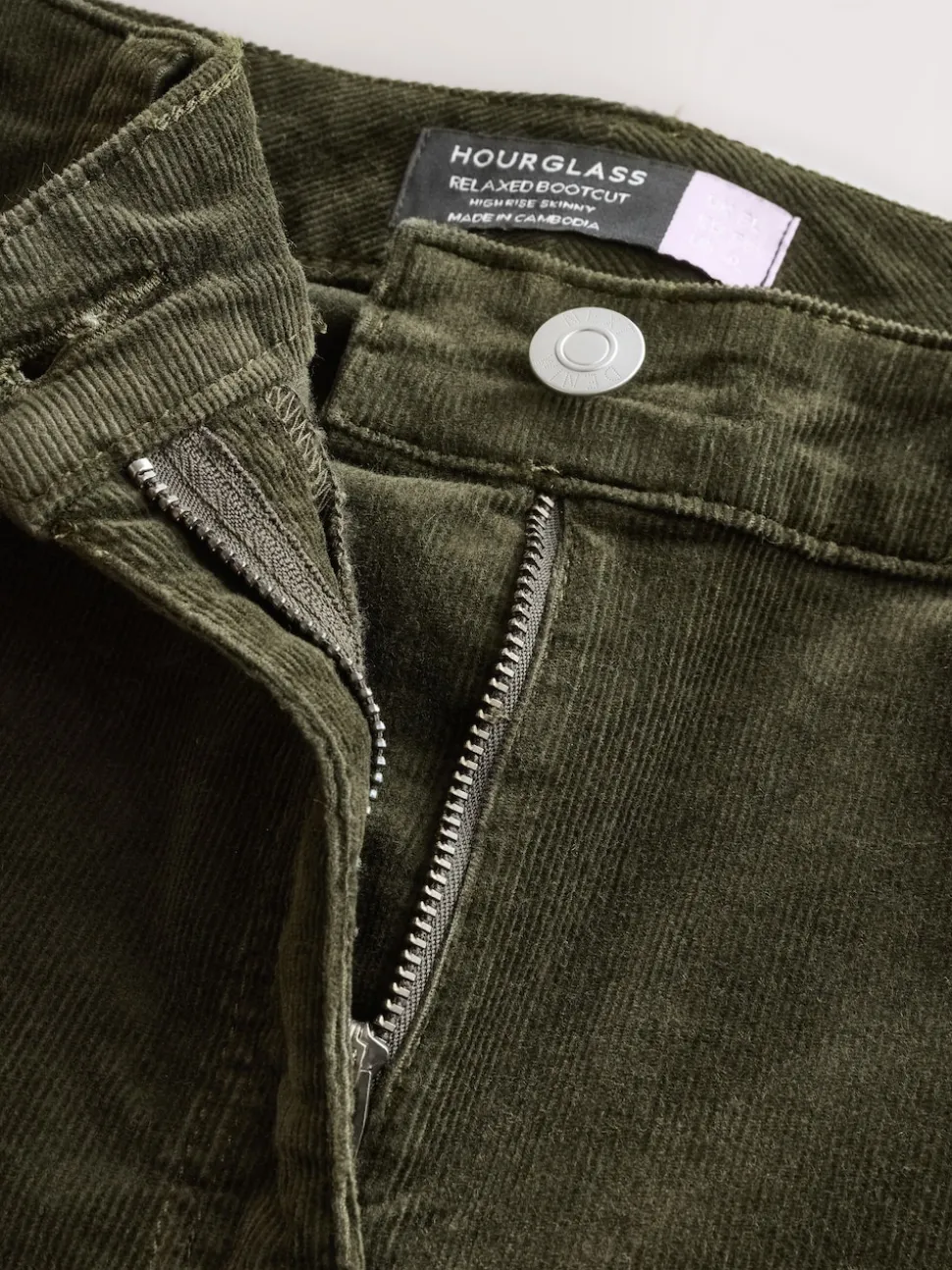 Vert kaki - Pantalon sablier skinny en velours côtelé