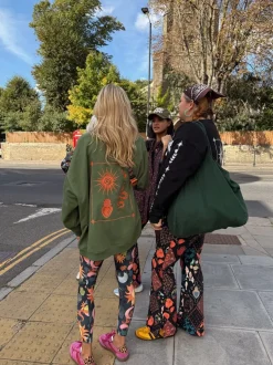 Vert kaki - Sweat-shirt brodé Never Fully Dressed