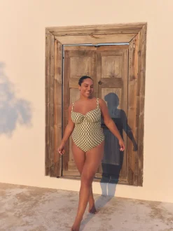 Vert kaki/Cream Woodblock à la feuille d'aluminium - Maillot de bain DK à armatures avec contrôle du ventre