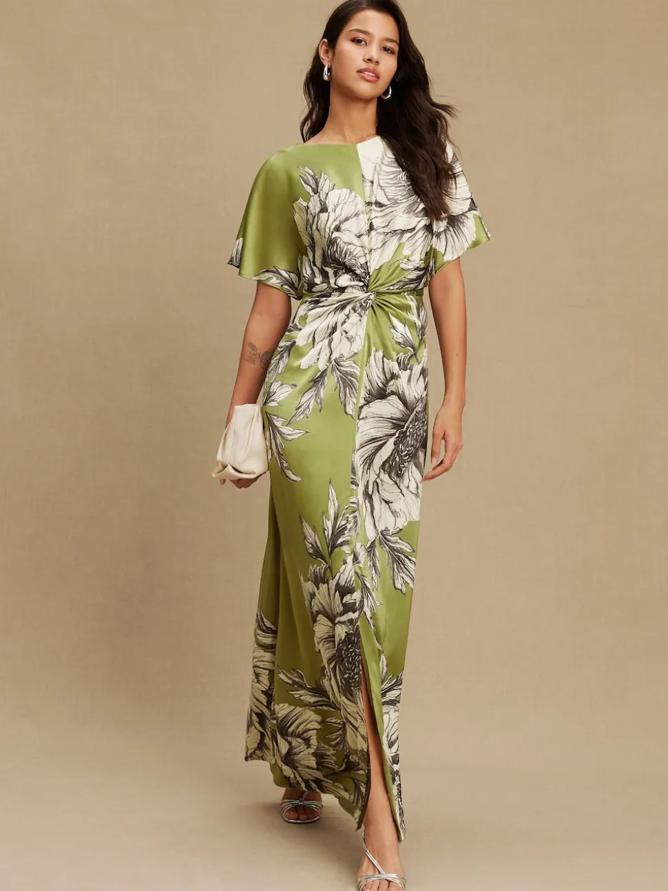 Vert/Ecru - Robe mi-longue texturée en Satin à Manches courtes torsadée sur le devant