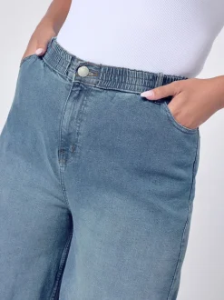Yours Curve Ample Pull On Puddle Jeans