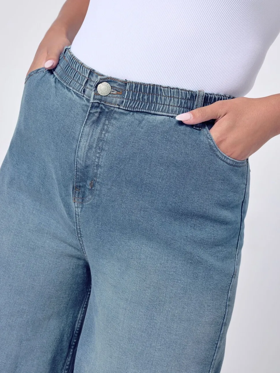 Yours Curve Ample Pull On Puddle Jeans