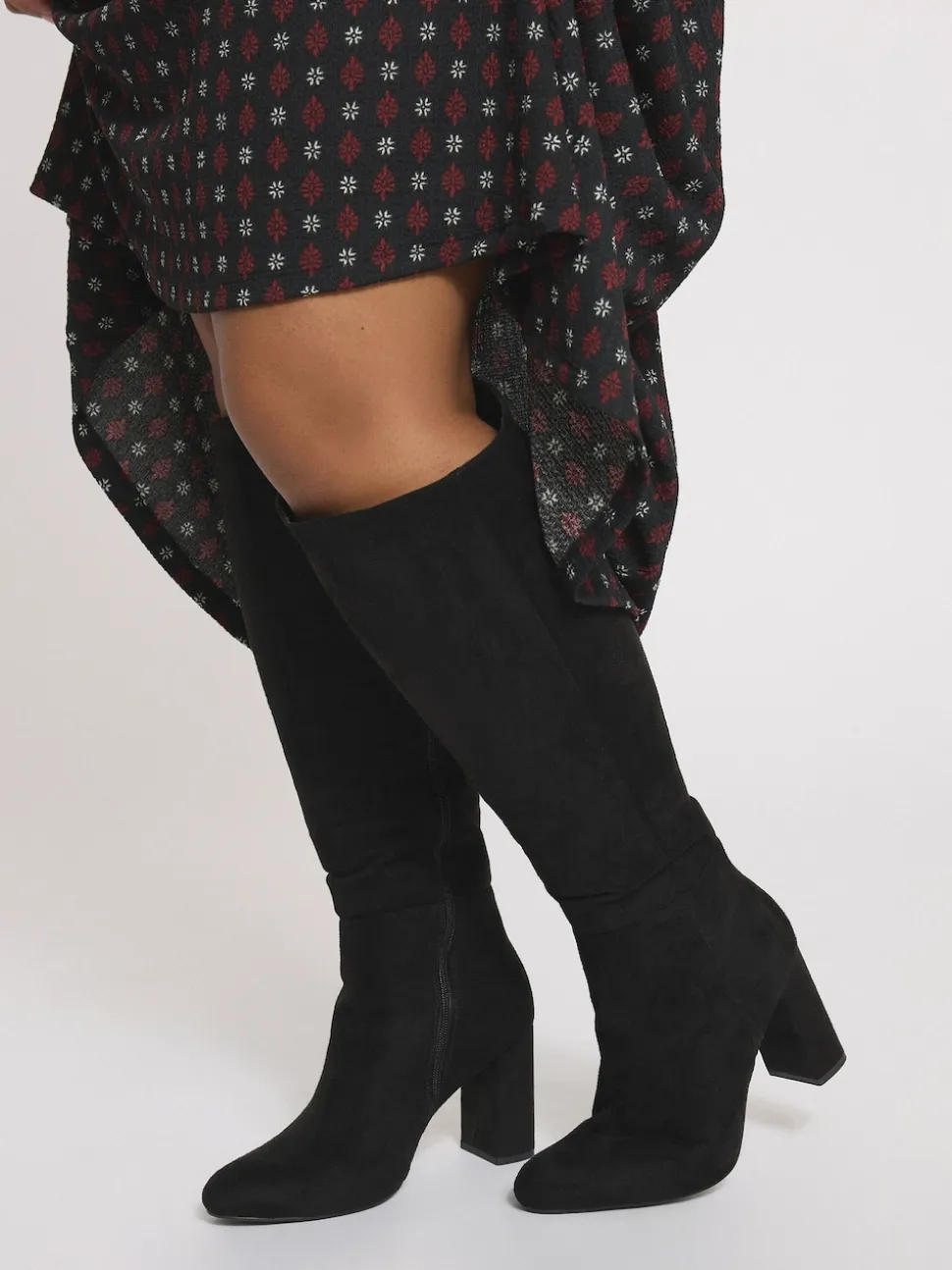 Yours Curve Bottes/Bottines montante au genou à talons Coupe ample