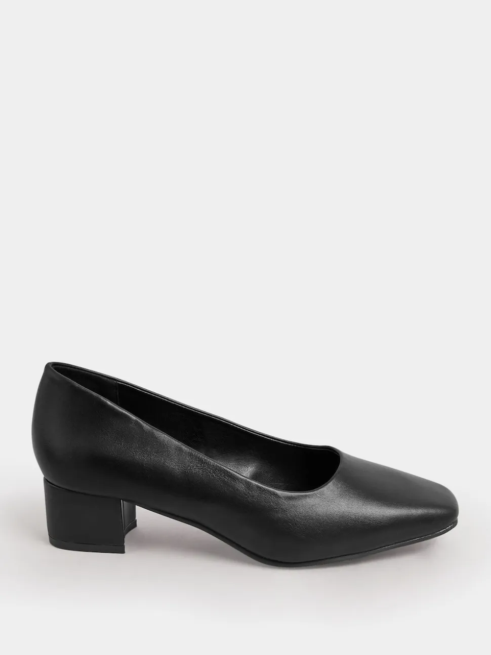 Yours Curve Chaussures de cour en similicuir à talon carré en taille EEE extra large