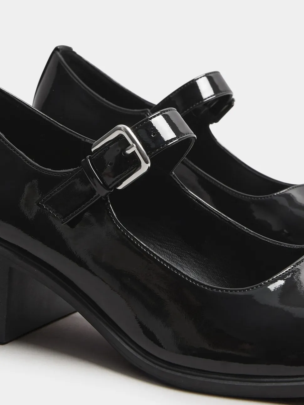 Yours Curve Chaussures Mary Jane vernies mi-hautes coupe extra large