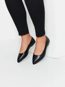 Yours Curve Extra Coupe large Chaussures plates Point PU Chaussures