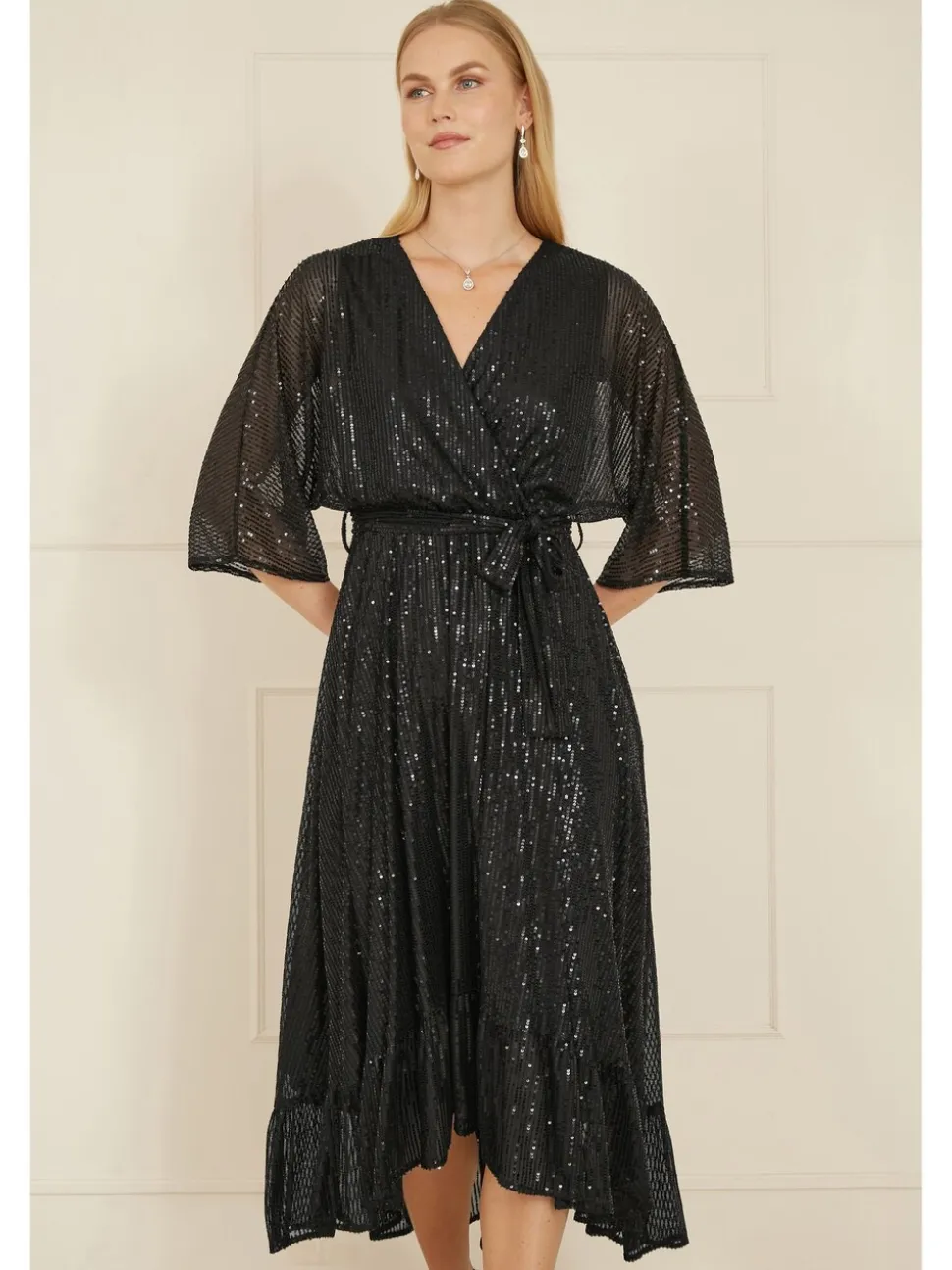 Yumi Sequin Kimono Mi-long Robe enveloppante